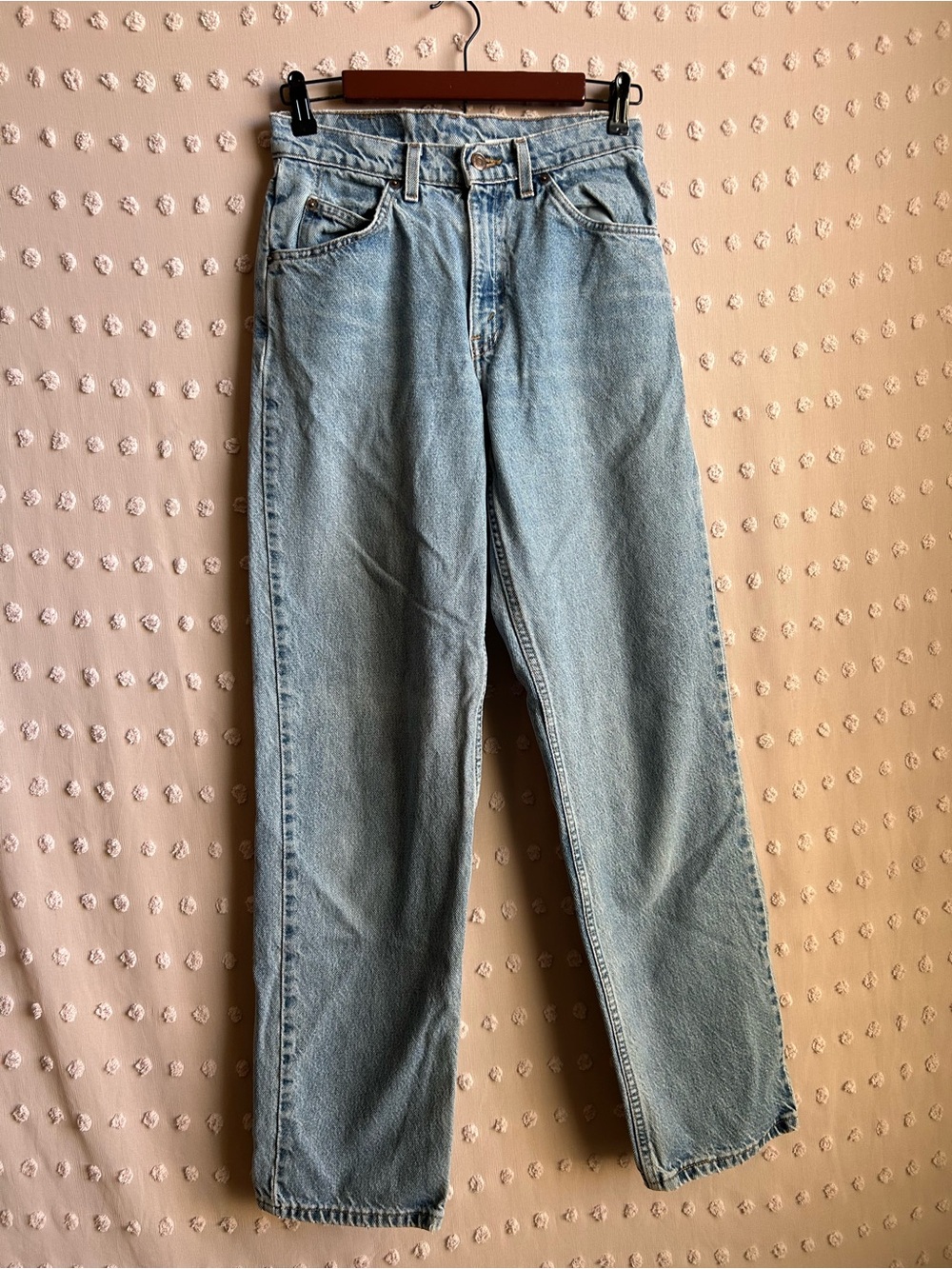 Levi’s Vintage Women’s Orange Tab 562 Student Loose Fit Sz 28x32 Light Wash